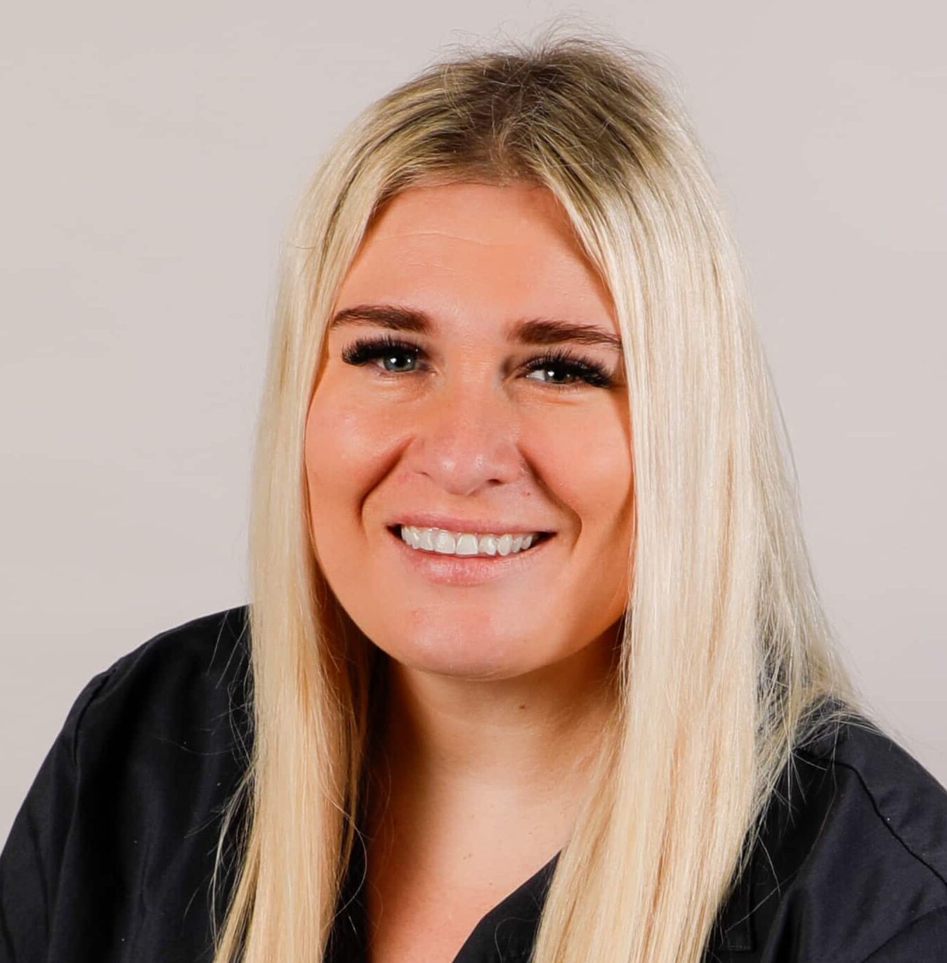 Danni - STAFF - -1