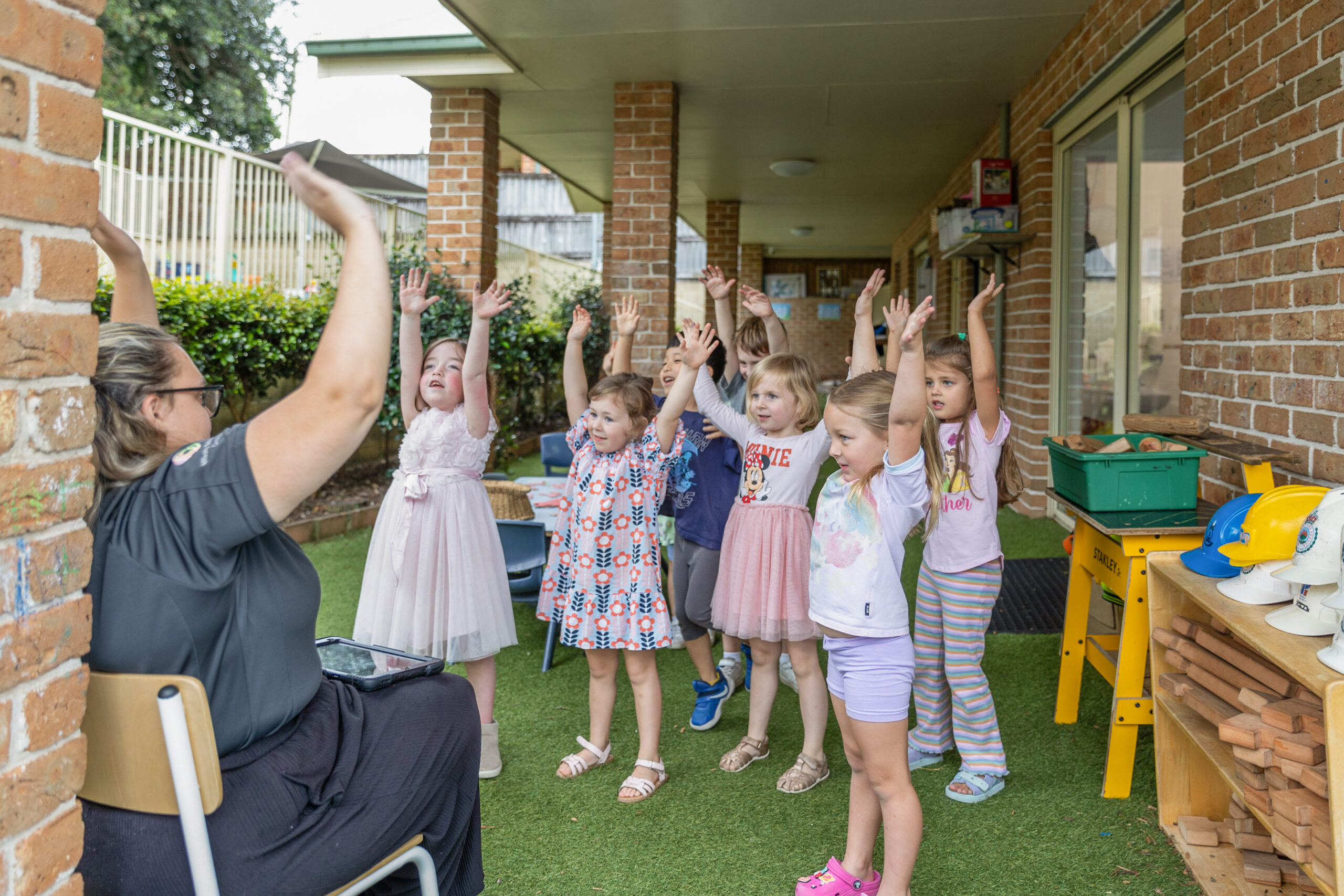 Milestones Blaxland | Early Education & Child Care in Blaxland | Educators and children enjoy fun activities at Milestones Blaxland